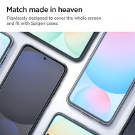 2 стъклени протектора за дисплей на Samsung Galaxy S24 FE от Spigen Glas.TR "Ez Fit" - Прозрачни