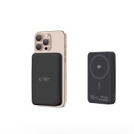 Външна батерия с 10 000mAh и MagSafe от Tech-Protect PB24 LifeMag QI2 15W - Черна