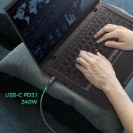 Кабел USB-C за зареждане с 240W и пренос на данни с до 40 Gbps от Spigen ArcWire PB2203 120см - Черен