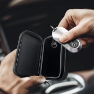 KLATKA FARADAYA TECH-PROTECT KLR300 POUCH KEYLESS RFID SIGNAL BLOCKER CASE BLACK