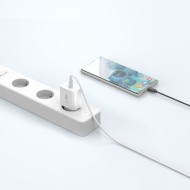 Универсално зарядно с USB-C и PD20W за IOS и Android от Tech-Protect NC20W - Бяло