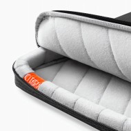 Удароустойчива чанта за лаптоп 15-16 инча с 4 джоба от Tech-Protect Defender Bag - Black / Orange