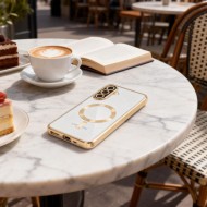 Твърд кейс с MagSafe и протектор за камерата на Samsung Galaxy A37 5G от Tech-Protect MagFlex - Shiny Gold