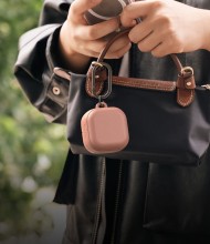 Силиконов калъф с MagSafe за слушалки Samsung Galaxy Buds 4 / 4 Pro от Ringke Onyx Magnetic - Constant Coral
